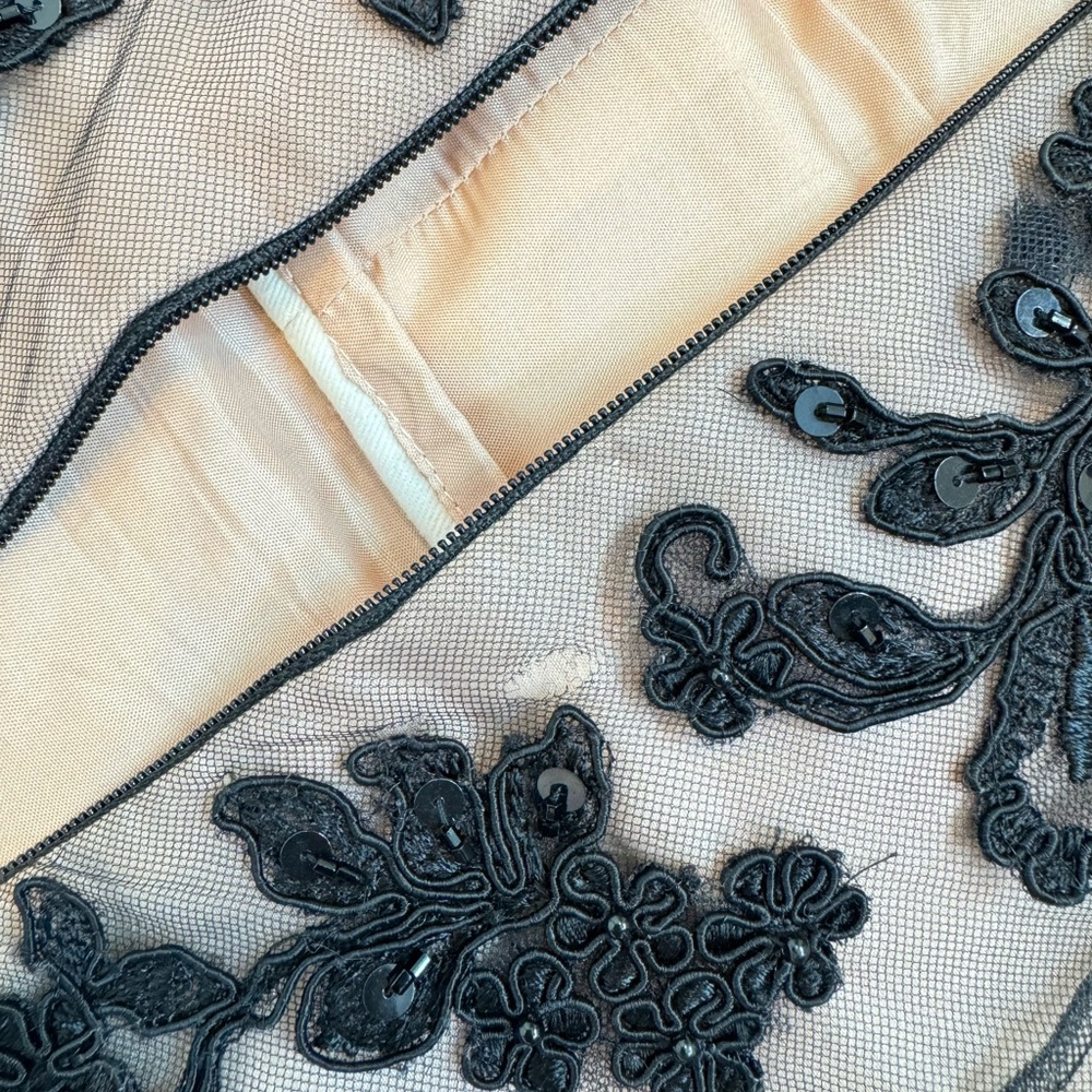 Jovani Strapless Corset‎ Black  Gown | size 8 - Picture 8 of 10